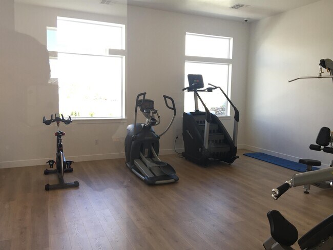 Building Photo - 1724 N 3680 W