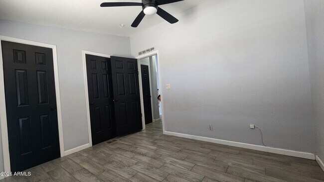 Building Photo - 9647 S 30th Dr