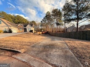 Building Photo - 5551 Amber Cove Way