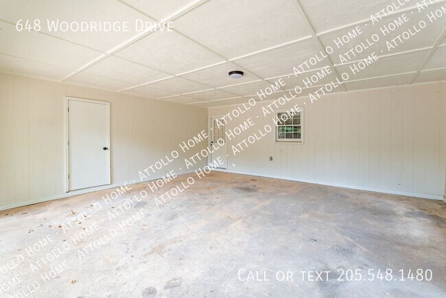 Building Photo - 648 Woodridge Dr