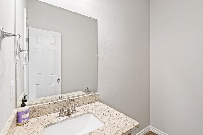 Building Photo - 306 Javier Dr