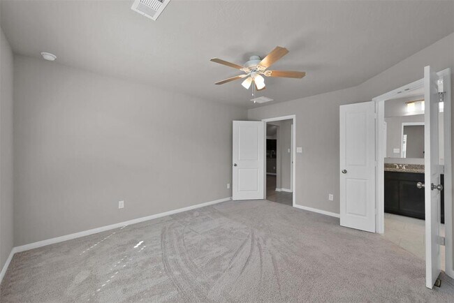 Building Photo - 14367 N Summerchase Cir