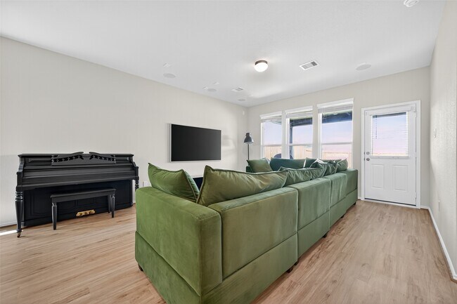 Building Photo - 22827 Xanthos St