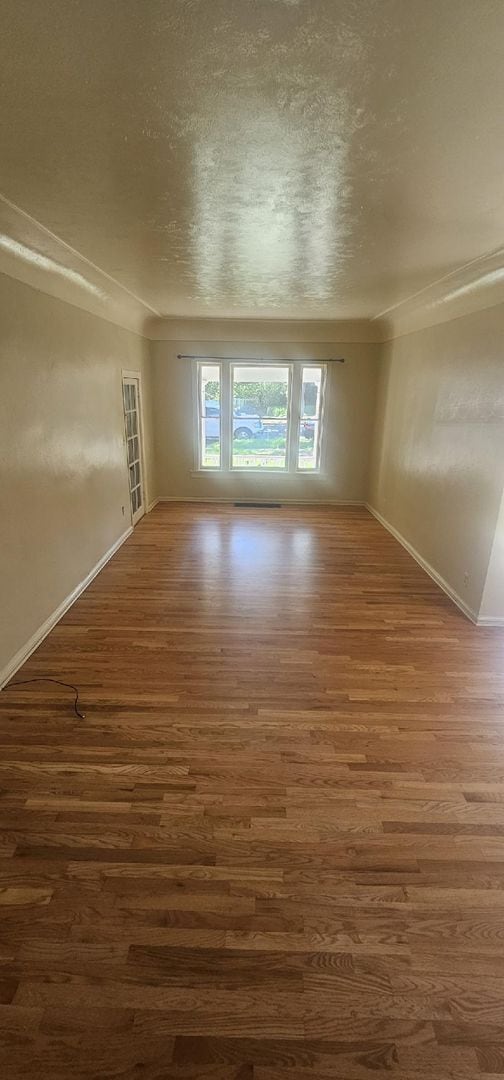 Building Photo - 3 bed/1 bath Plate Park Home