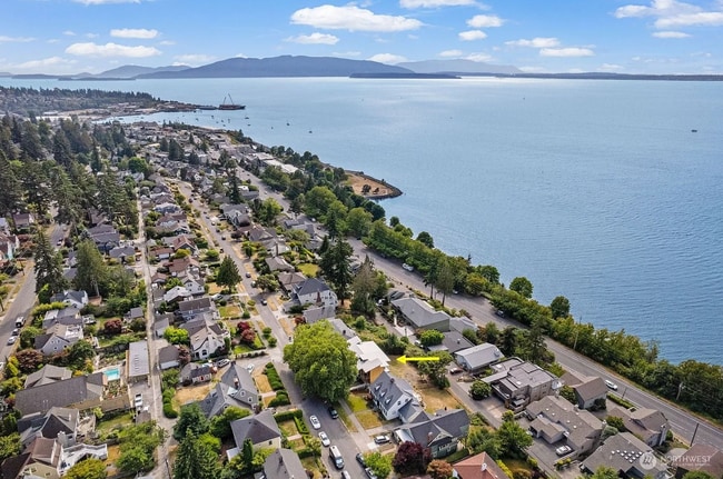 Building Photo - Lease Takeover: Breathtaking 1-Bed ADU Retreat with Spacious Living in Bellingham's Heart