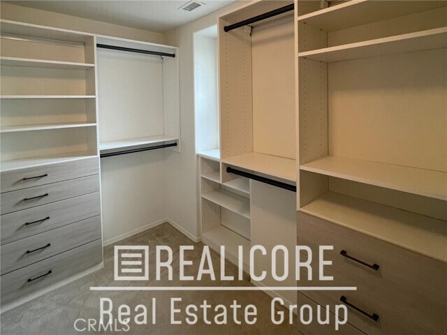 Building Photo - 15806 Rock Point Ln