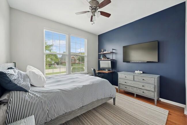 Building Photo - 3146 Valcour Dr