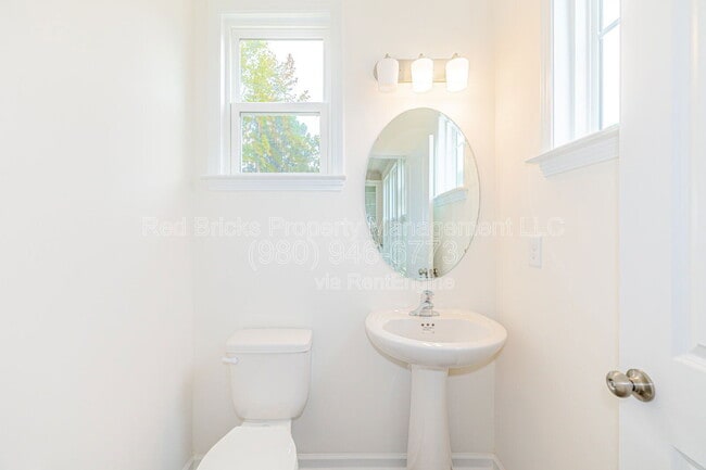 Building Photo - 12305 Landry Renee Pl