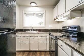 Building Photo - 18411 E Burnside St