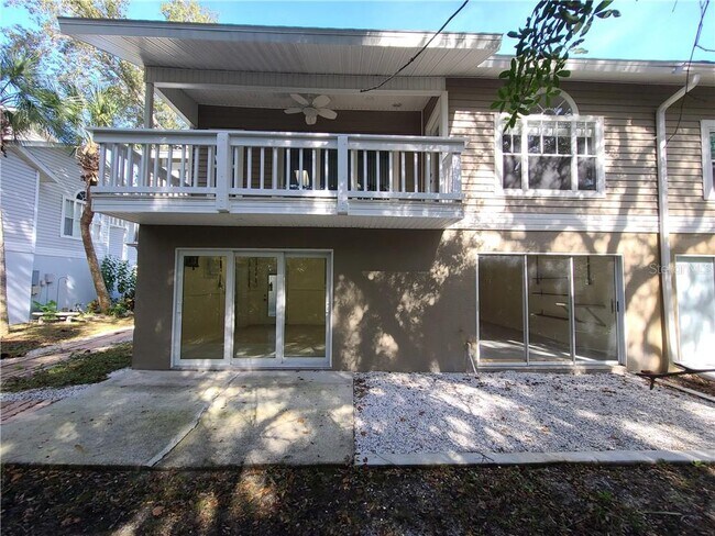 Building Photo - 4970 Marina Palms Dr