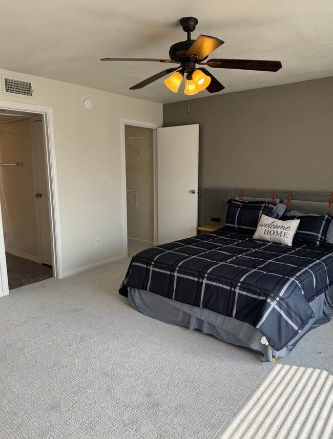 Building Photo - 3130 Walnut Bend Ln