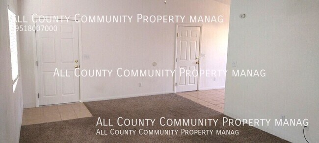 Building Photo - 6589 Mission Ave