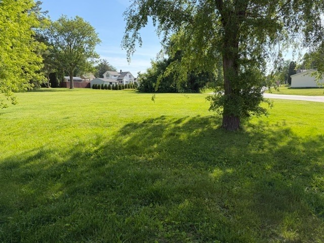 Building Photo - 172 Oak Dr