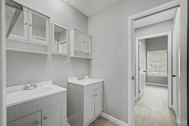 Building Photo - 8210 Kipling St