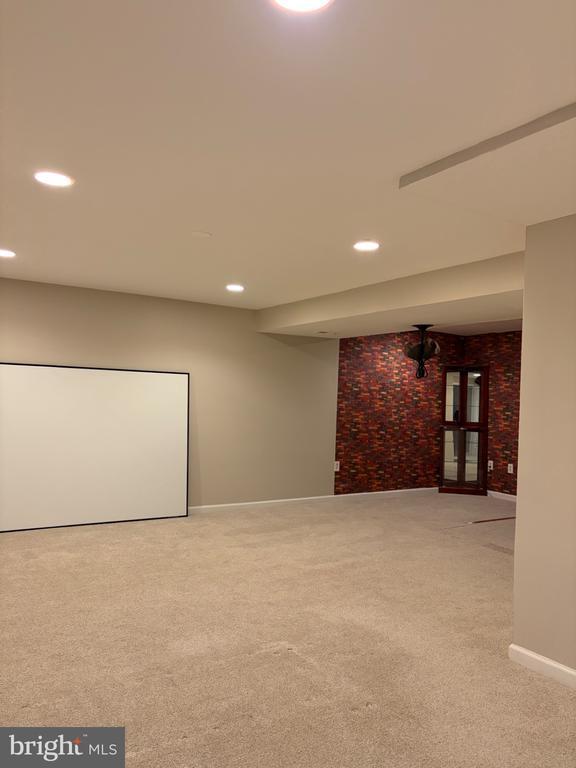 Building Photo - 2117 Cross Trails Rd