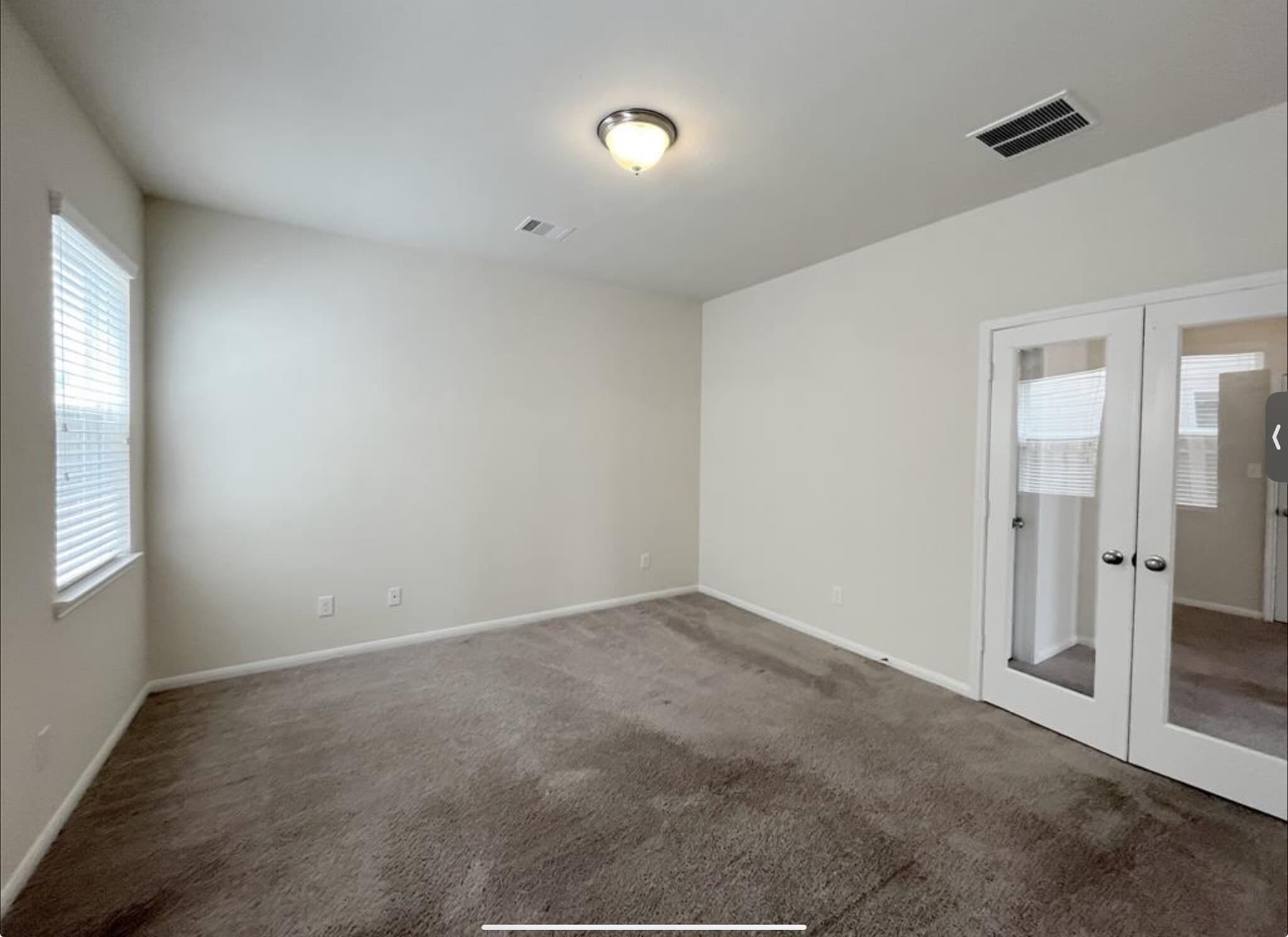 Building Photo - 14239 Oro Valley Dr