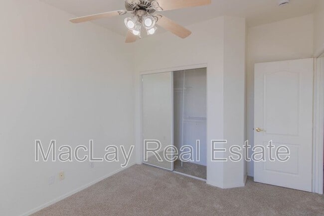 Building Photo - 16828 S Blue Ct