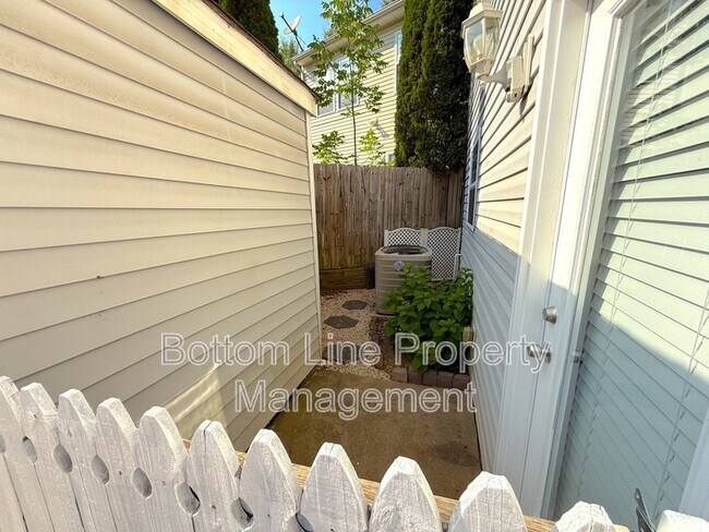 Building Photo - 13129 Windy Lea Ln