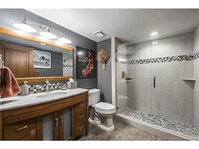 Building Photo - 2881 Hackney Ct