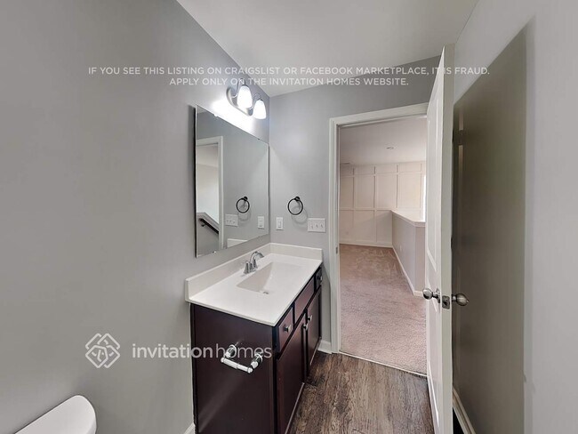 Building Photo - 162 Sutters Mill Dr