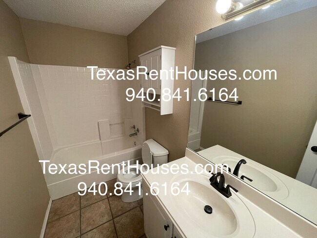 Building Photo - Spacious 3-Bedroom Home for Rent in Wichita Falls – Ideal Location!