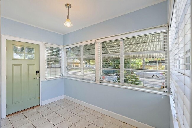 Building Photo - 769 Kirkwood Terrace N