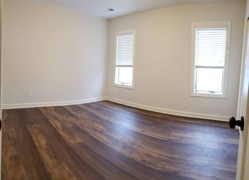 Building Photo - 4406-1 Nicollet Ave