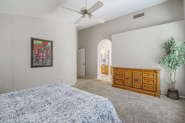 Building Photo - 15629 N 51st St