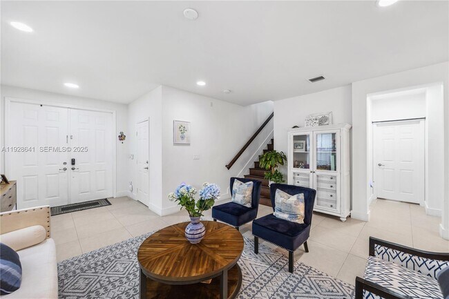 Building Photo - 10470 NW 69th Terrace