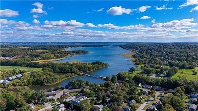 Building Photo - 510 Child St