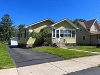 Building Photo - 654 Bond Ave
