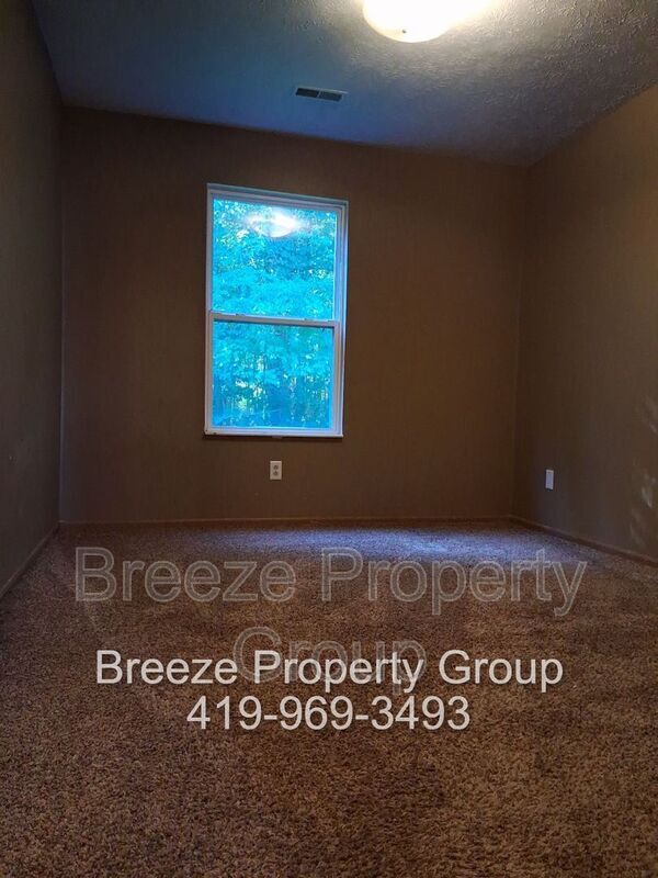 Building Photo - 2975 Megan Cir