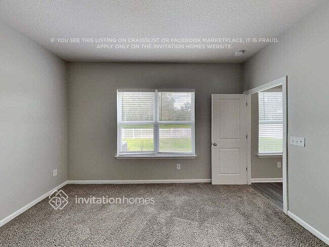 Building Photo - 11440 64th St E