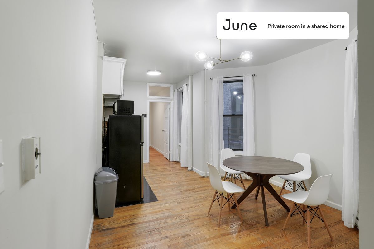 Building Photo - Room in Shared 3 bed/1 bath home in Upper West Side