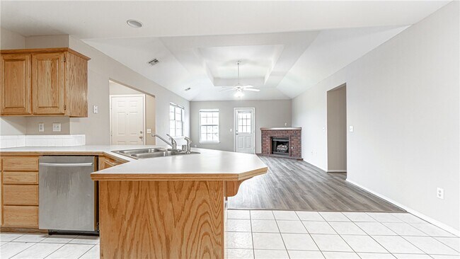 Building Photo - 2006 S Old Wire Rd