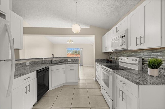 Building Photo - 2533 Quail Park Terrace