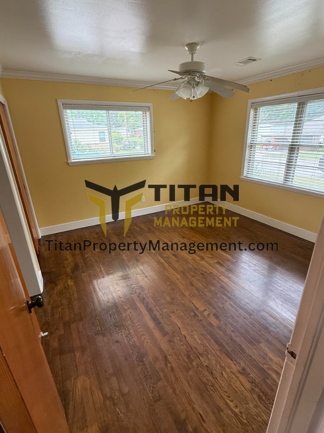 Building Photo - 2bed/2bath house