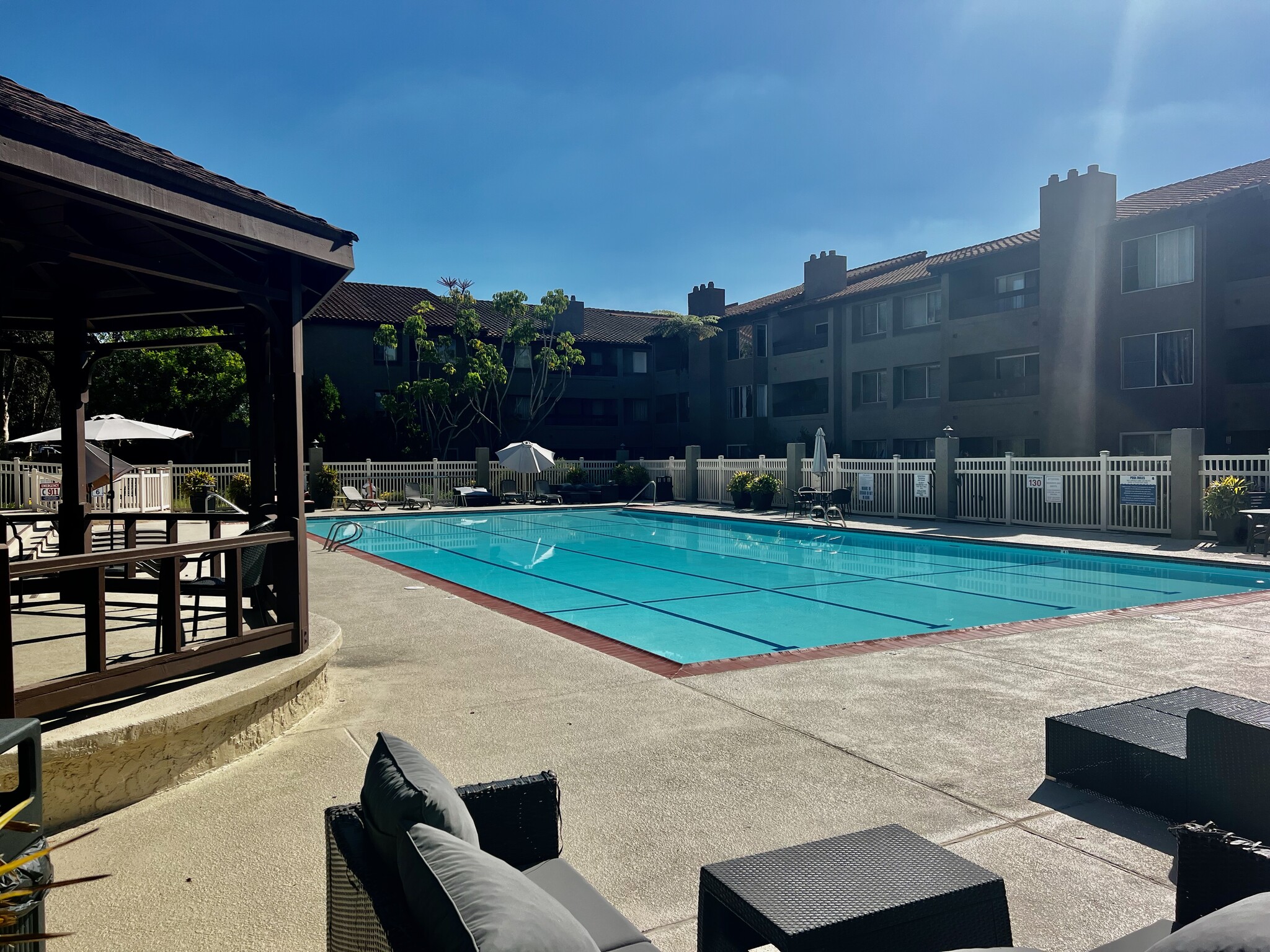 Building Photo - 10225 Caminito Cuervo