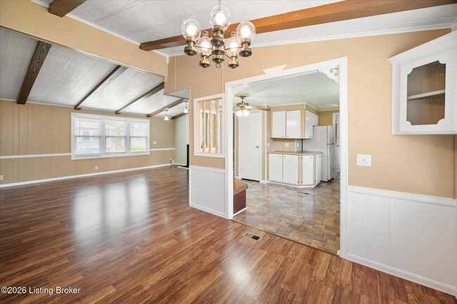 Building Photo - 6027 Highliner Dr