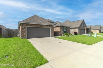 Building Photo - 110 Gentle Cres Ln