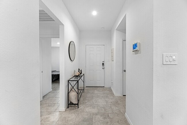 Building Photo - 7534 Cynomys Ct