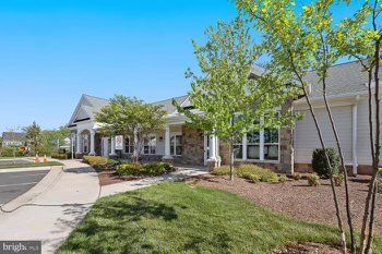 Building Photo - 11325 Wheeler Ridge Dr