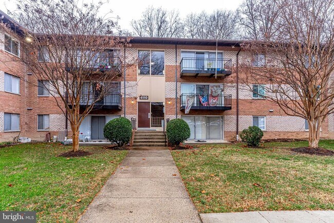 Building Photo - 4110 Mangalore Dr