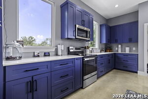 Building Photo - 1008 Naumann Dr
