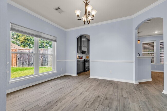 Building Photo - 30114 Thorsby Dr