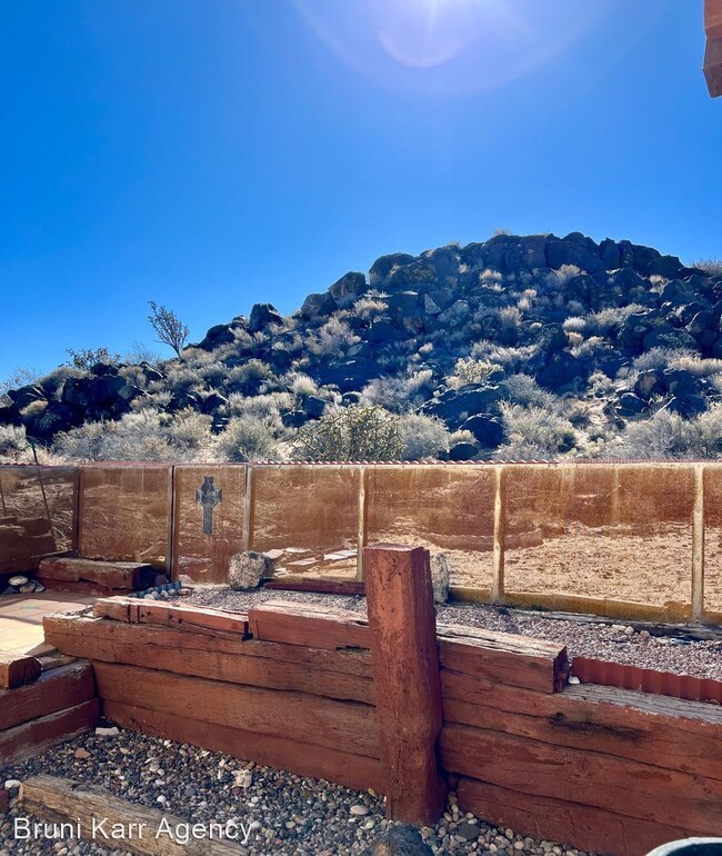 Building Photo - 3 br, 2 bath House - 4976 Quail Ridge Dr NW