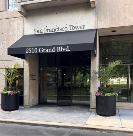 Building Photo - 2510 Grand Blvd