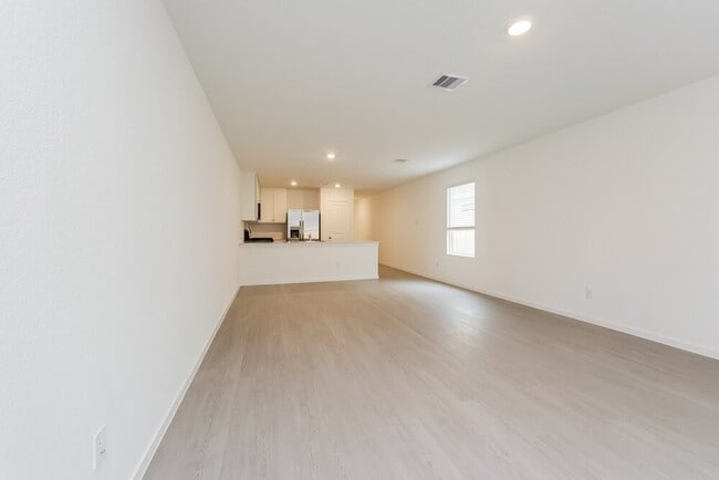 Building Photo - 1527 Crowson Rdg