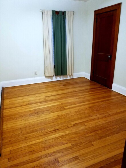 Building Photo - 41 N Brockway Ave