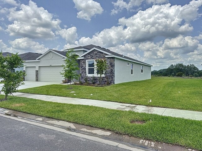 Building Photo - 10547 Bridgegate Hts Lp